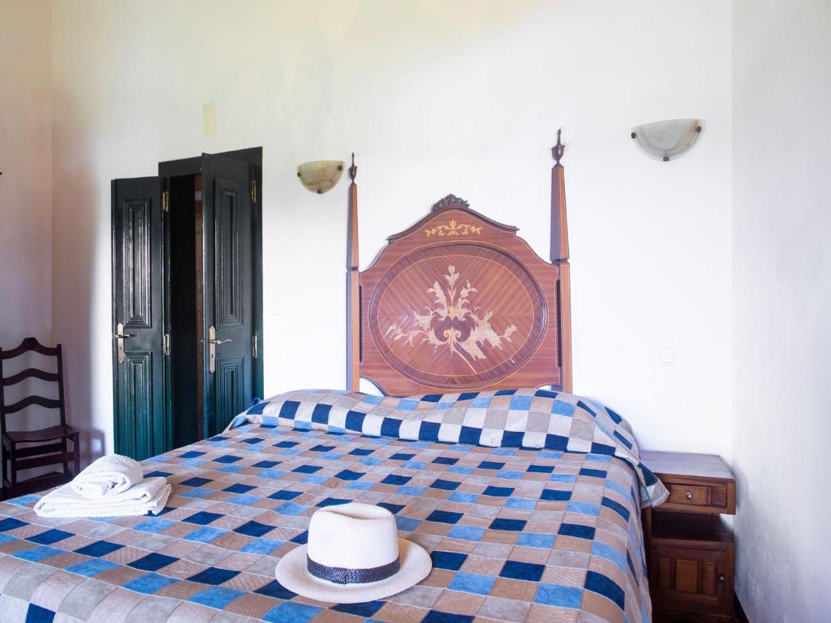 Villa House with authentic tiling&antique furniture à Montemor-o-Novo Extérieur photo