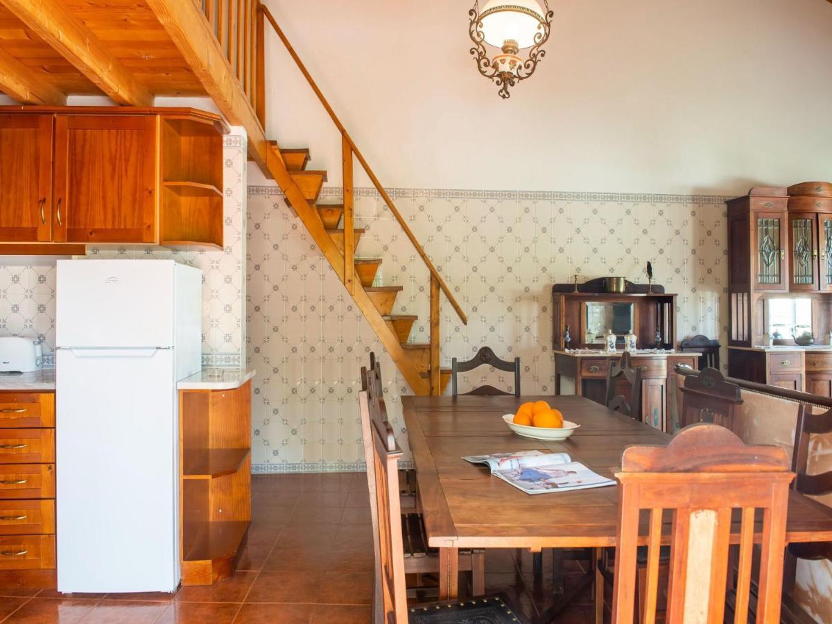 Villa House with authentic tiling&antique furniture à Montemor-o-Novo Extérieur photo